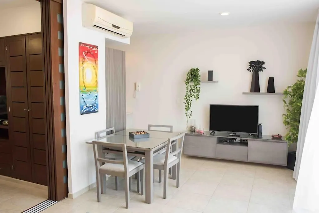 Amazing Actual Condo - Few Steps 5° Av Playa del Carmen Meksyk